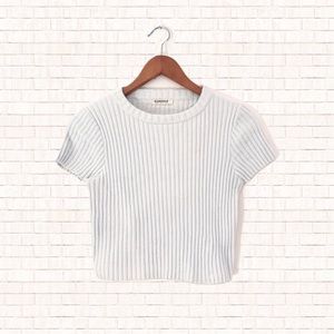 GLAMOROUS ribbed knit crop top tee • short sleeve light gray size 8 GUC OBO